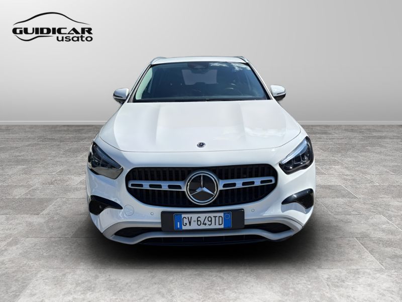 GuidiCar - Mercedes GLA 2024 GLA 180 d Advanced auto Usato