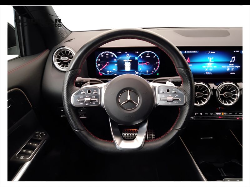 GuidiCar - Mercedes GLA 2022 GLA 180 d Premium auto Usato