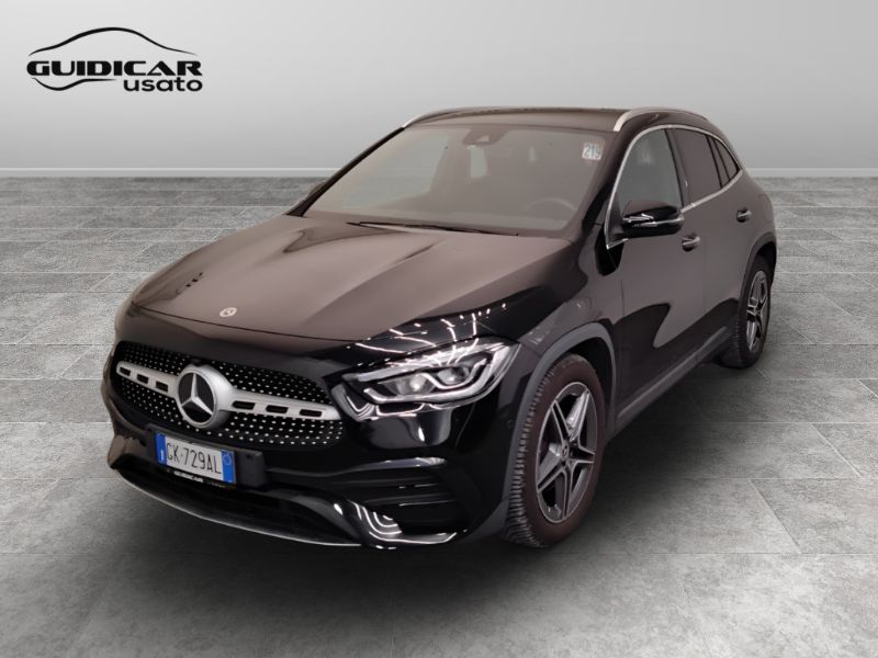 GuidiCar - Mercedes GLA 2022 GLA 180 d Premium auto Usato