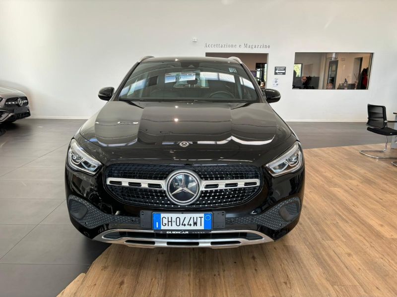 GuidiCar - Mercedes GLA 2022 GLA 180 d Sport Plus auto Usato