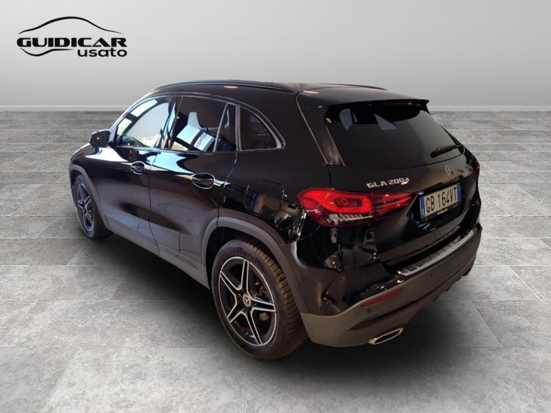 GuidiCar - Mercedes GLA 2020 GLA 200 d Premium auto Usato