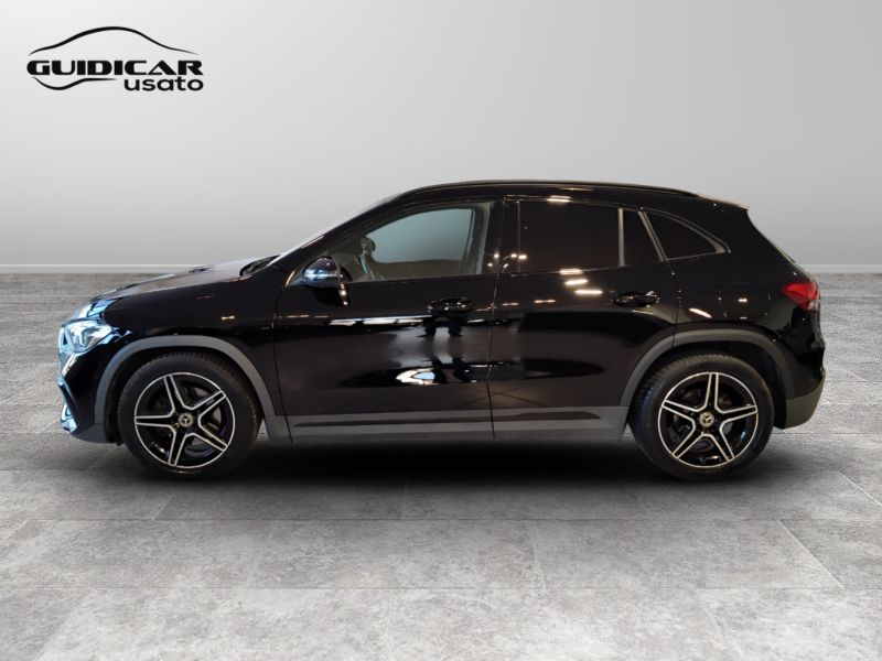 GuidiCar - Mercedes GLA 2020 GLA 200 d Premium auto Usato