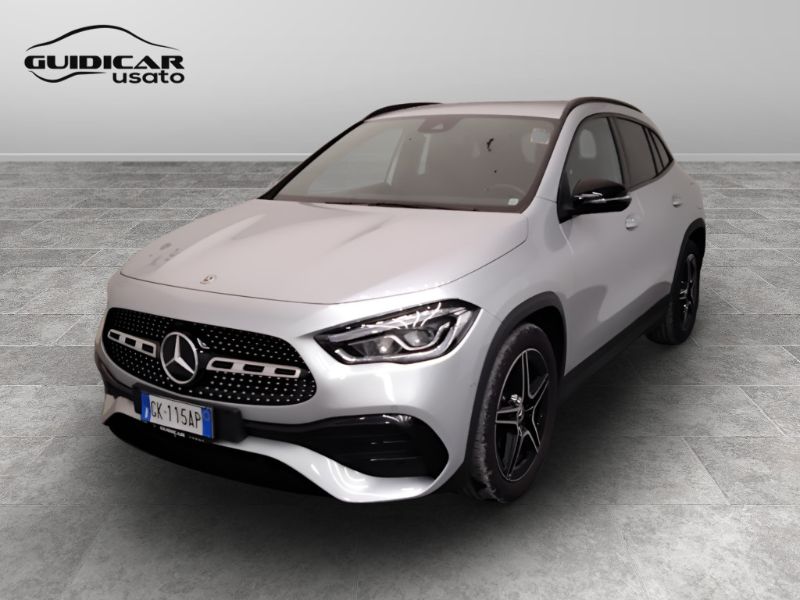 GuidiCar - Mercedes GLA 2022 GLA 200 d Premium auto Usato