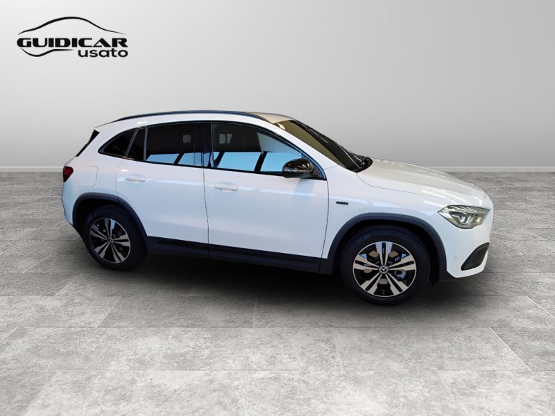 GuidiCar - Mercedes GLA-H247 2020 2020 GLA 250 e plug-in hybrid(e eq-power) Sport Plus auto Usato