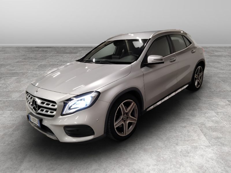 GuidiCar - Mercedes GLA 2017 GLA 220 d Premium 4matic 177cv auto Usato