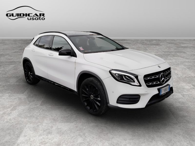 GuidiCar - Mercedes GLA 2018 GLA 200 d Night Edition auto Usato