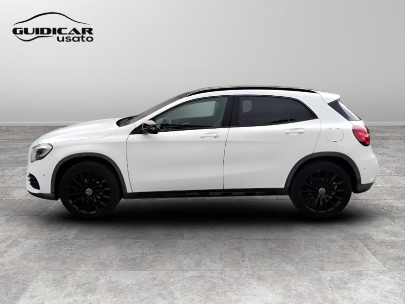 GuidiCar - Mercedes GLA 2018 GLA 200 d Night Edition auto Usato