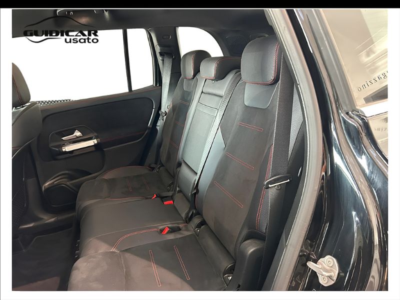 GuidiCar - Mercedes GLB - X247 2019 2021 GLB 200 d Premium auto 7p.ti Usato