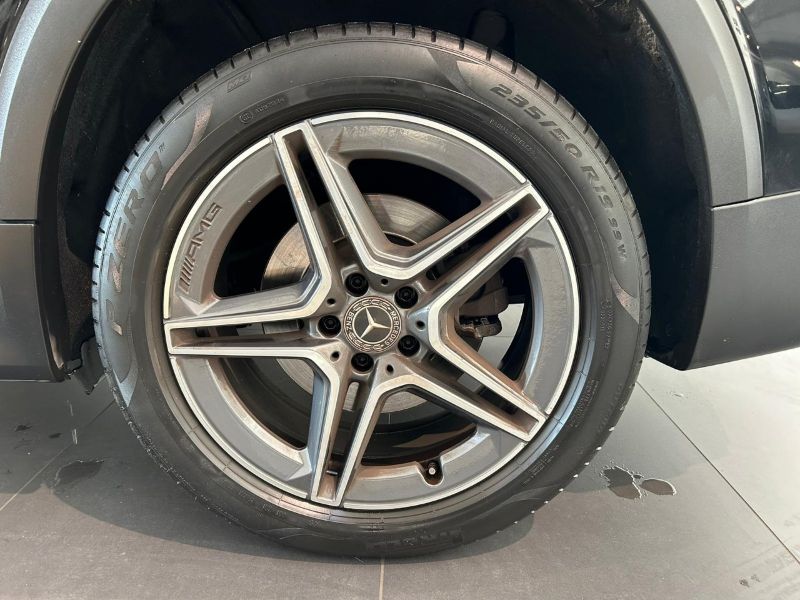 GuidiCar - Mercedes GLB - X247 2019 2021 GLB 200 d Premium auto 7p.ti Usato