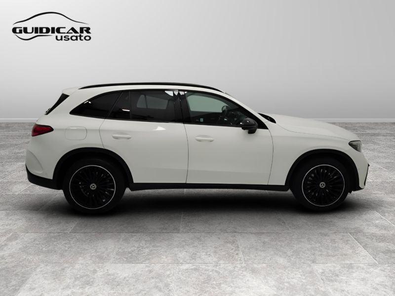 GuidiCar - Mercedes GLC 2022 GLC 220d mhev AMG Advanced 4matic auto Usato