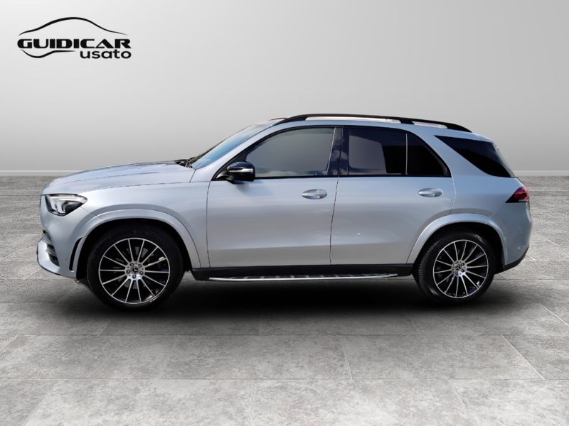 GuidiCar - Mercedes Classe M - GLE 2022 GLE 300 d mhev Premium 4matic auto Usato