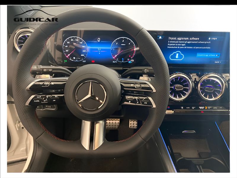 GuidiCar - MERCEDES BENZ NUOVA GLA 1 GLA 180  d Automatic Nuovo