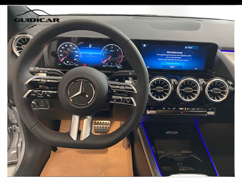 GuidiCar - MERCEDES BENZ NUOVA GLA 1 GLA 180  d Automatic Nuovo