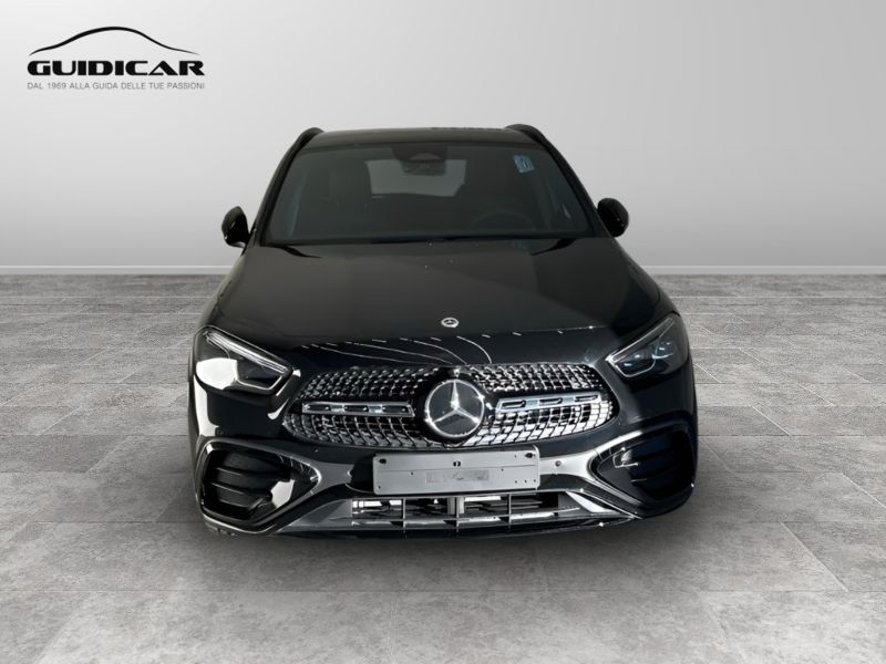 GuidiCar - MERCEDES BENZ NUOVA GLA 1 GLA 200 d Automatic 4MATIC AMG Line ADVANCED PLUS Nuovo