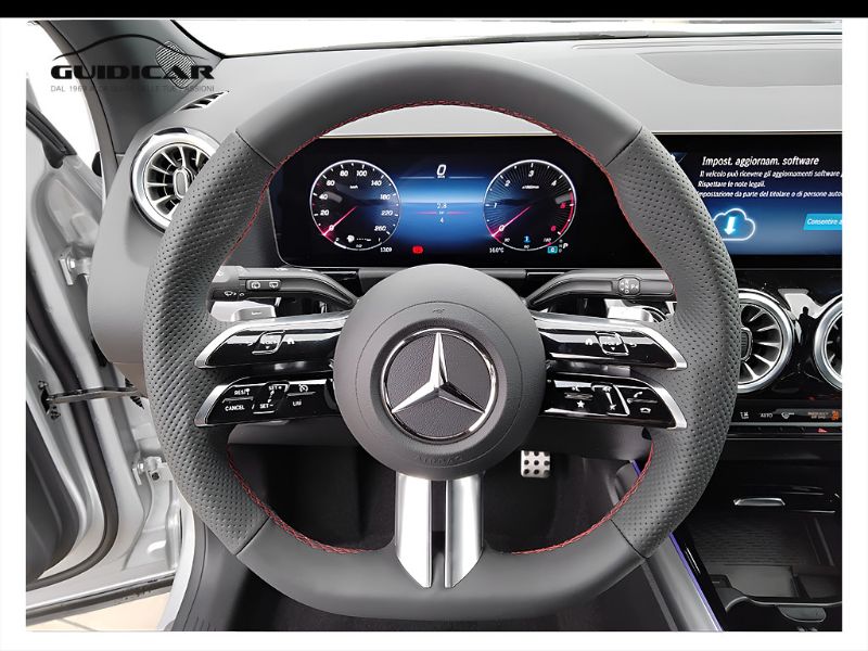 GuidiCar - MERCEDES BENZ NUOVA GLA 1 GLA 200 D AUTOMATIC Nuovo