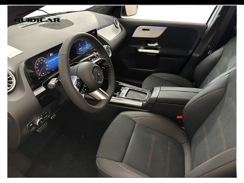 GuidiCar - MERCEDES BENZ NUOVA GLA 1 GLA 200 D AUTOMATIC Nuovo