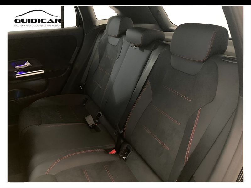 GuidiCar - MERCEDES BENZ NUOVA GLA 1 GLA 200 D AUTOMATIC Nuovo