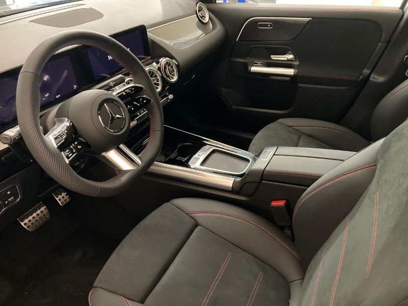 GuidiCar - MERCEDES BENZ NUOVA GLA 1 GLA 200 D AUTOMATIC Nuovo