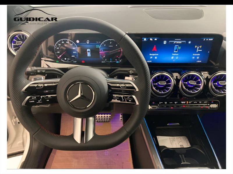 GuidiCar - MERCEDES BENZ NUOVA GLA 1 GLA 200 D AUTOMATIC Nuovo