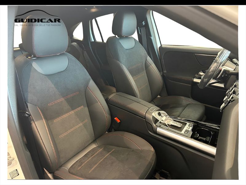 GuidiCar - MERCEDES BENZ NUOVA GLA 1 GLA 200 D AUTOMATIC Nuovo