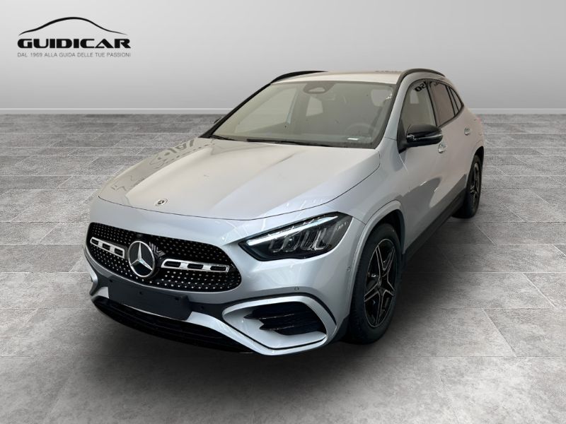 GuidiCar - MERCEDES BENZ NUOVA GLA 1 GLA 200 D AUTOMATIC Nuovo