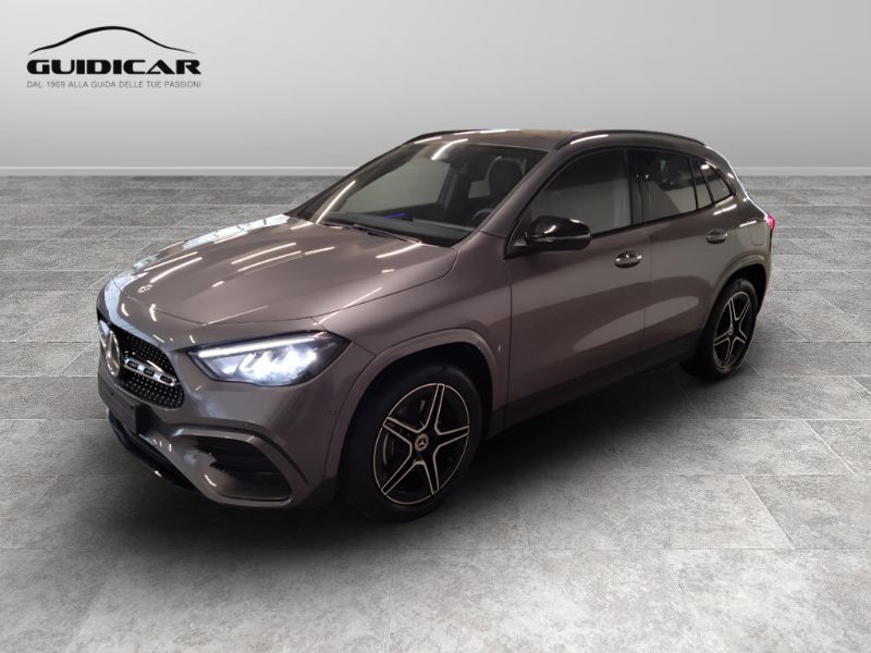 GuidiCar - MERCEDES BENZ NUOVA GLA 1 GLA 200 D AUTOMATIC Nuovo