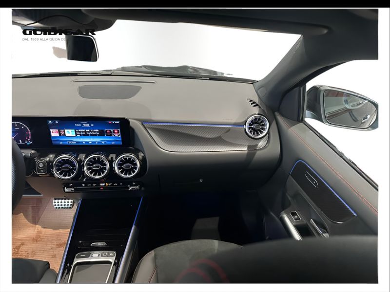 GuidiCar - MERCEDES BENZ NUOVA GLA 1 GLA 200 D AUTOMATIC Nuovo