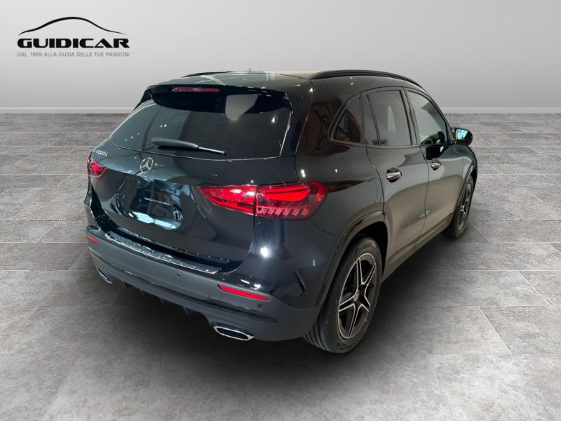 GuidiCar - MERCEDES BENZ NUOVA GLA 1 GLA 200 D AUTOMATIC Nuovo