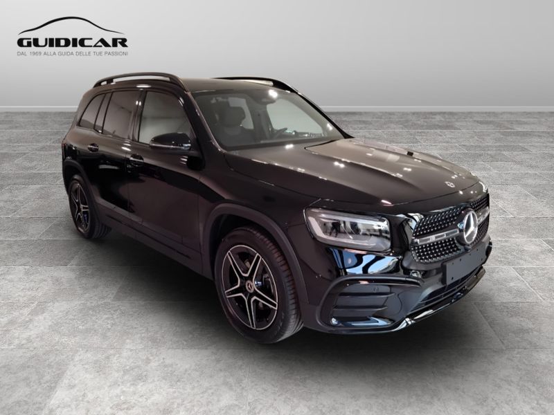 GuidiCar - MERCEDES BENZ NUOVA GLB 1 GLB 200 d 4MATIC AMG Line ADVANCED PLUS Nuovo