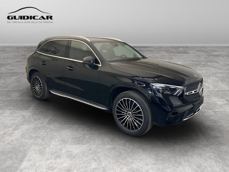 GuidiCar - MERCEDES BENZ Nuova GLC SUV 1 GLC 300 de 4MATIC Nuovo