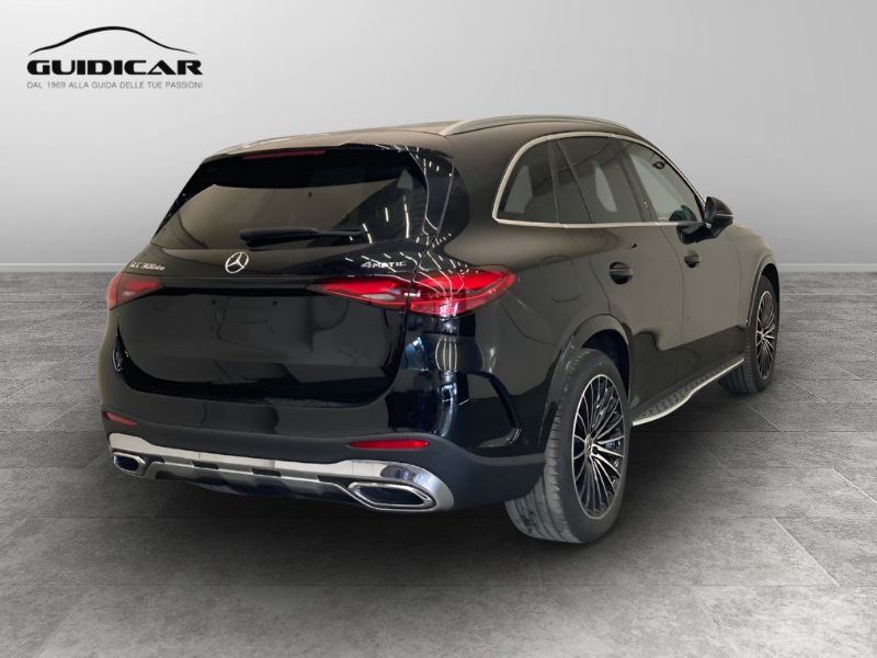 GuidiCar - MERCEDES BENZ Nuova GLC SUV 1 GLC 300 de 4MATIC Nuovo