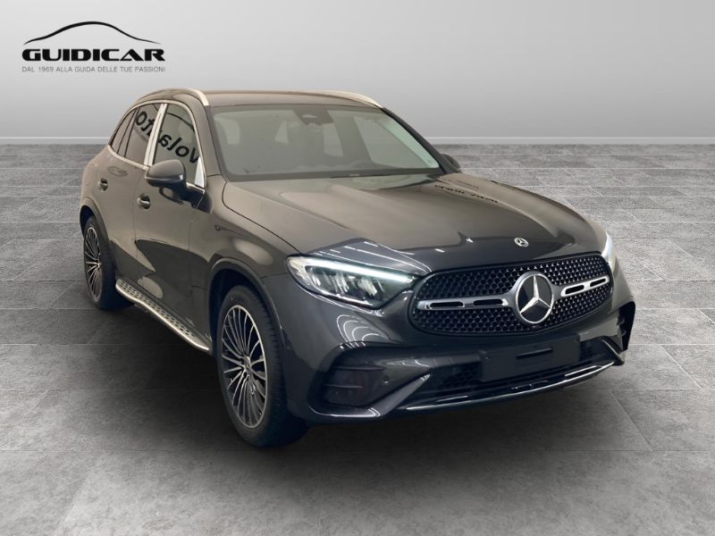 GuidiCar - MERCEDES BENZ Nuova GLC SUV 1 GLC 300 de 4MATIC Nuovo