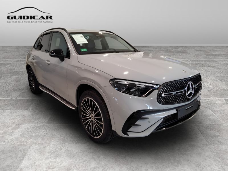 GuidiCar - MERCEDES BENZ Nuova GLC SUV 1 GLC 300 de 4MATIC Nuovo