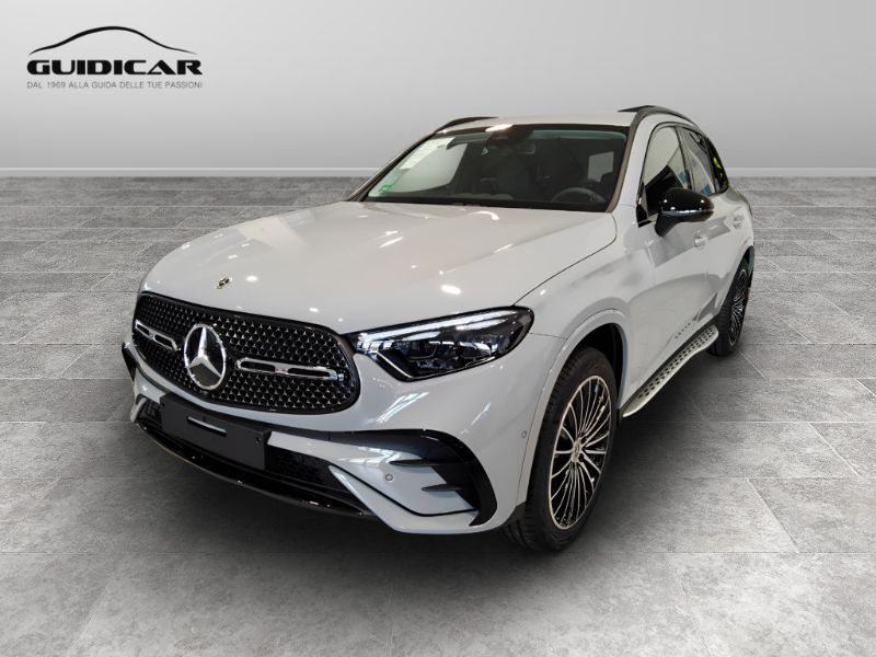 GuidiCar - MERCEDES BENZ Nuova GLC SUV 1 GLC 300 de 4MATIC Nuovo