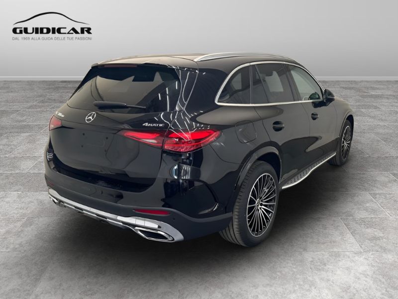 GuidiCar - MERCEDES BENZ Nuova GLC SUV 1 GLC 300 de 4MATIC Nuovo