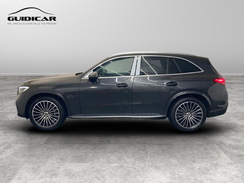 GuidiCar - MERCEDES BENZ Nuova GLC SUV 1 GLC 300 de 4MATIC Nuovo