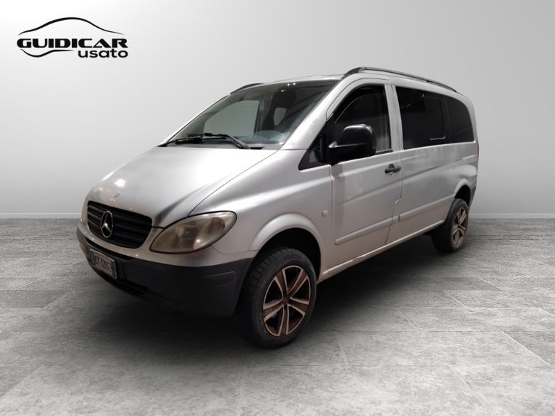 GuidiCar - Mercedes Vito 2006 vito 115 cdi compact 4x4 mixto Fap Usato