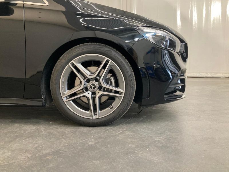 GuidiCar - MERCEDES BENZ W247 NUOVA CLASSE B 1 B 180 d Nuovo