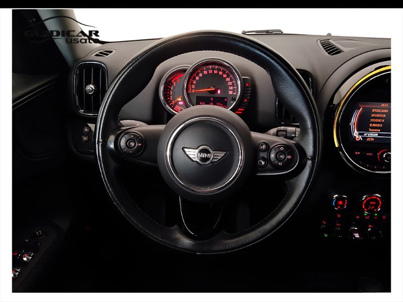 GuidiCar - MINI Mini Countryman F60 2017 2017 Mini Countryman 2.0 Cooper D Usato