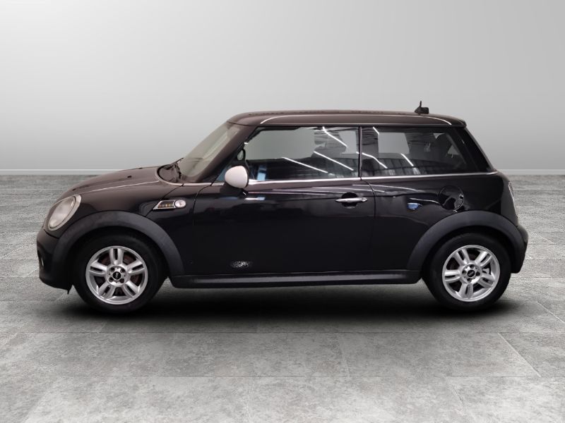 GuidiCar - MINI Mini III R56 2007 Hatchback 2013 Mini 1.6 One s/clima Usato