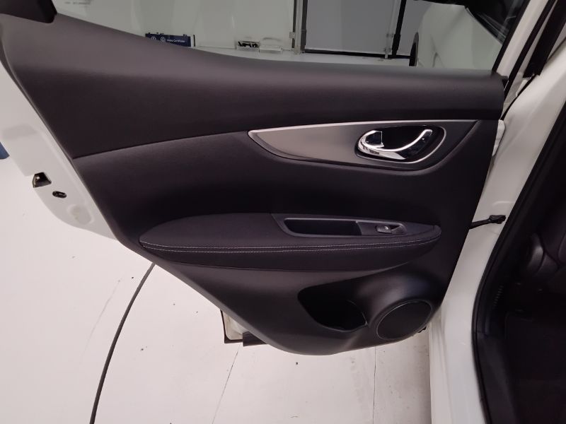 GuidiCar - NISSAN Qashqai II 2017 2018 Qashqai 1.5 dci Tekna 110cv Usato