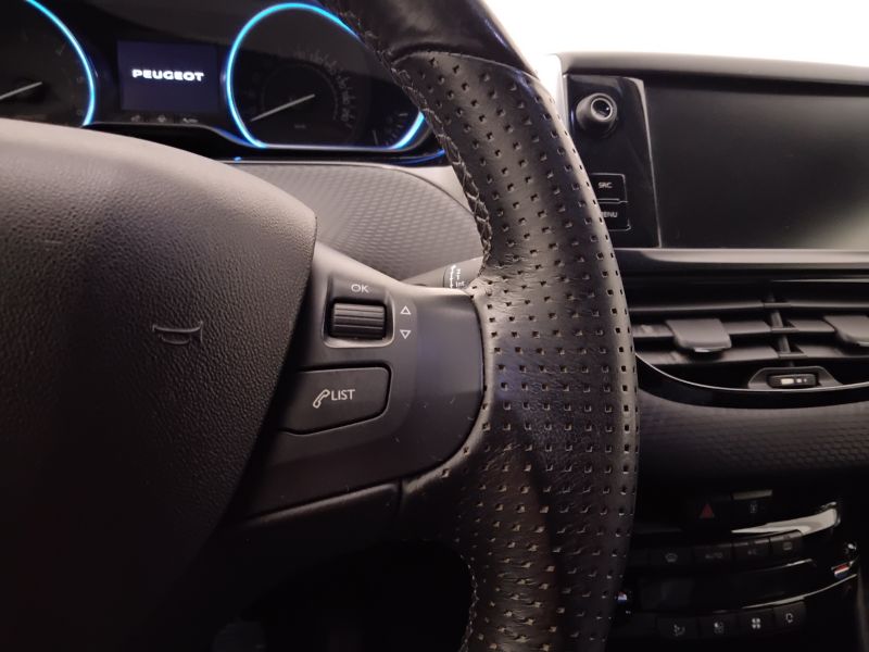 GuidiCar - PEUGEOT 2008 2018 2008 1.6 bluehdi Allure 100cv my16 Usato