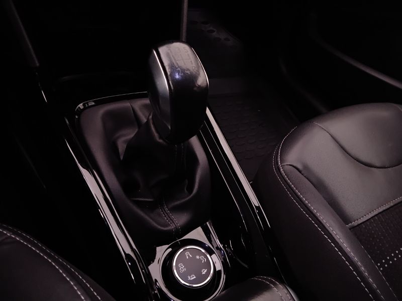 GuidiCar - PEUGEOT 2008 2018 2008 1.6 bluehdi Allure 100cv my16 Usato