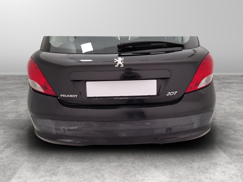 GuidiCar - PEUGEOT 207                                      2010 207 3p 1.4 hdi XS FL Usato