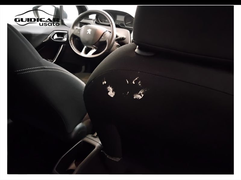 GuidiCar - PEUGEOT 208 2016 208 1.2 puretech Active 82cv 5p Usato