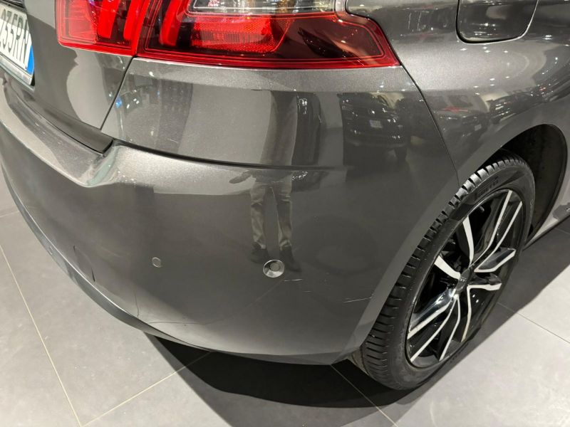 GuidiCar - PEUGEOT 308 2019 308 5p 1.5 bluehdi Tech Edition s&s 130cv eat8 Usato