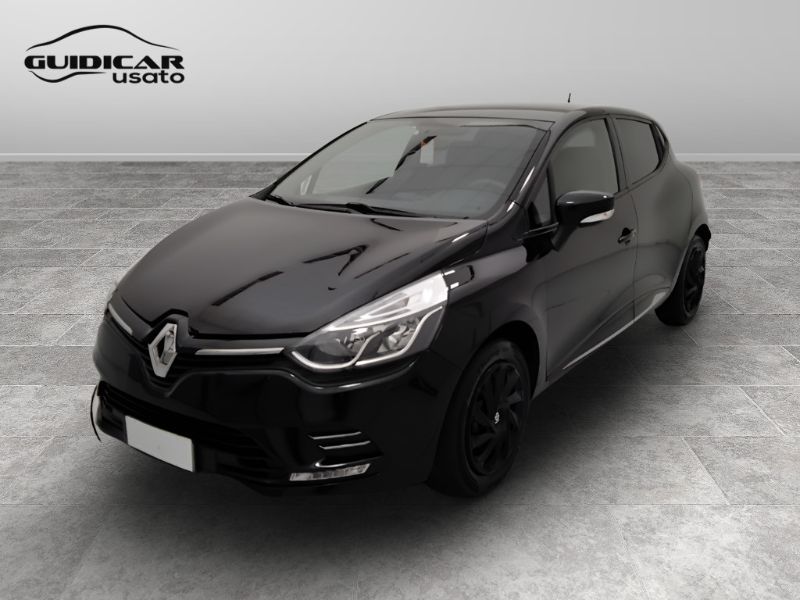 GuidiCar - RENAULT Clio IV 2017 2019 Clio 0.9 tce Moschino Life 75cv Usato