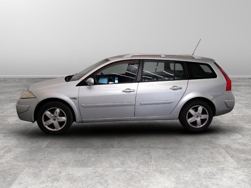 GuidiCar - RENAULT Megane II 2006 Grandtour 2007 Megane Grandtour 1.5 dci (pack) 105cv Usato