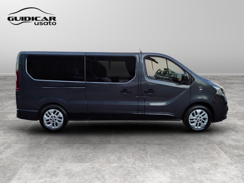 GuidiCar - RENAULT Trafic 4ª serie 2018 Trafic 4ª serie - Trafic T29 1.6 dCi 125CV S&S PL-TN Spacecl Usato