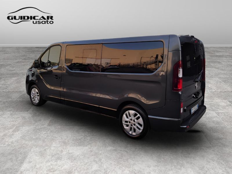 GuidiCar - RENAULT Trafic 4ª serie 2018 Trafic 4ª serie - Trafic T29 1.6 dCi 125CV S&S PL-TN Spacecl Usato